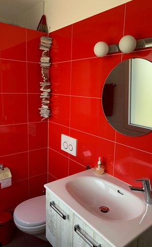 WC-douche intérieure sur demande et avec supplément de nettoyage