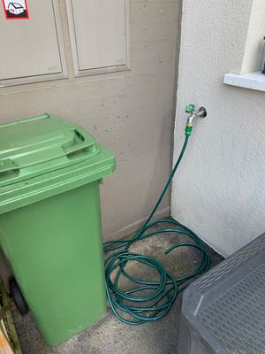 Robinet d'eau potable et gestion des déchets